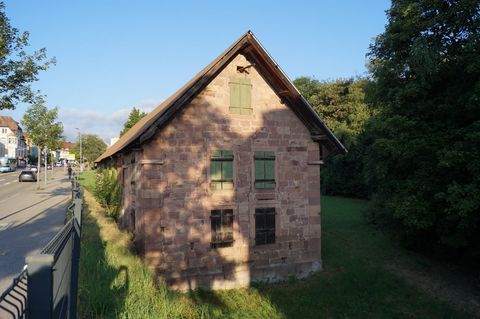Ein Baudenkmal zieht um: Translozierung der Rußhütte 