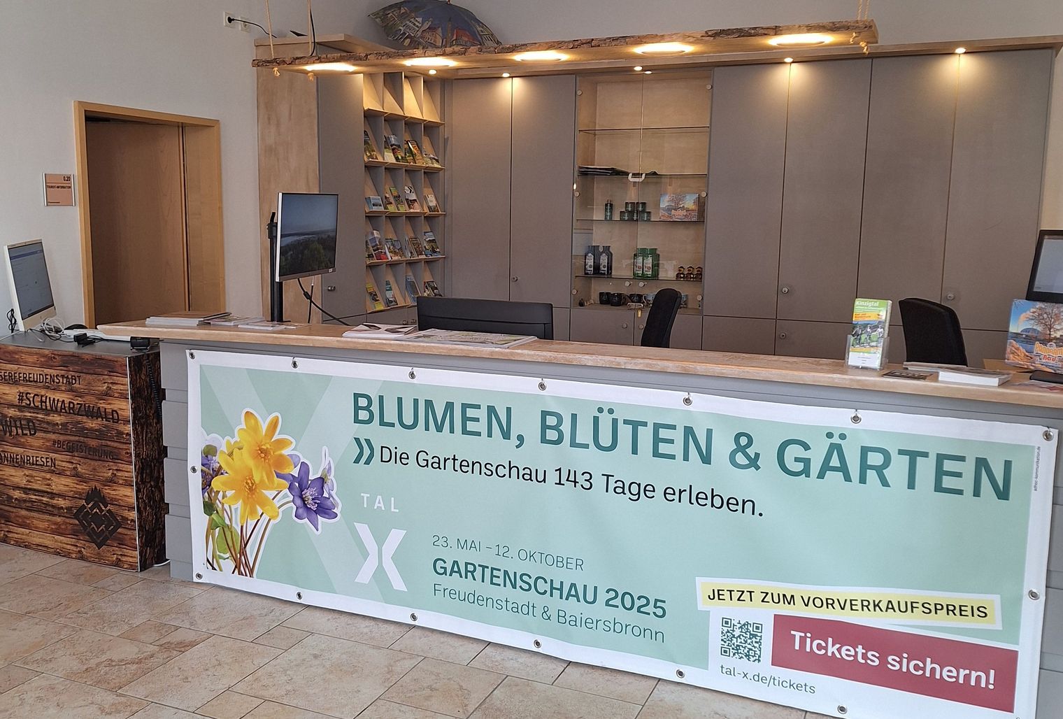 Ticketverkaufsstelle in der Tourist-Information Freudenstadt